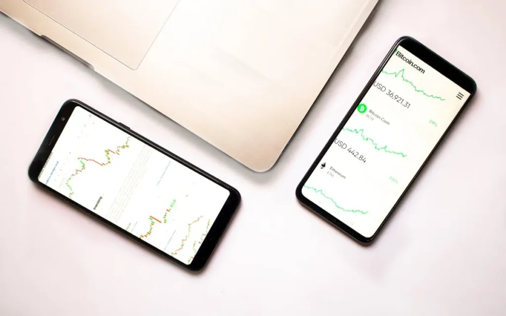 updatearticle.com Business Content: Website Category and Audience