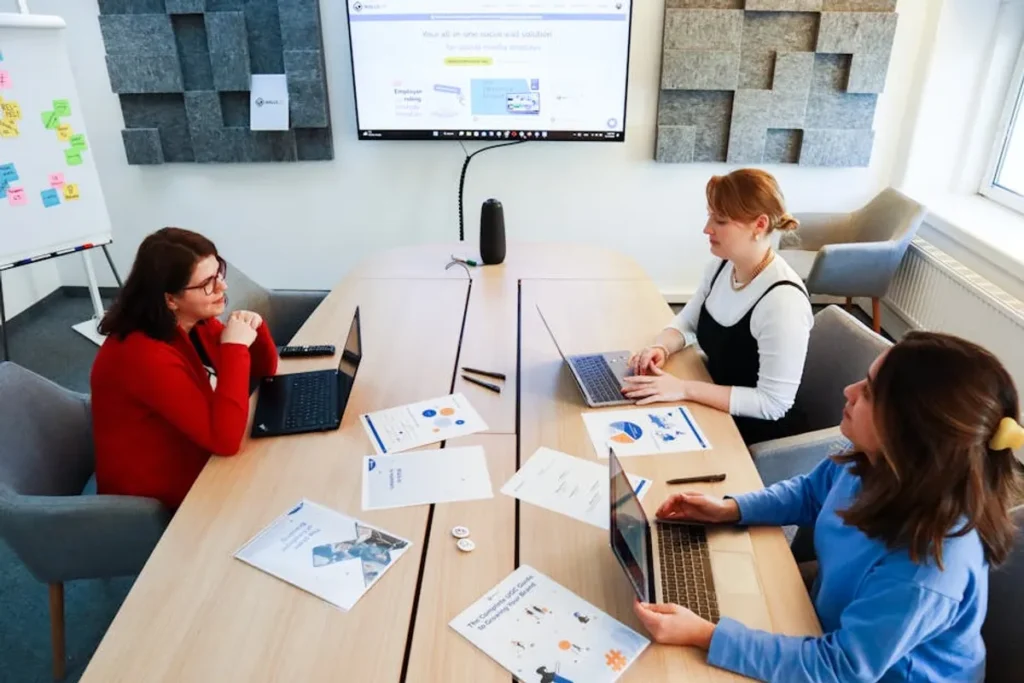 finlandjournal.com Ranking Keywords: What They Reveal