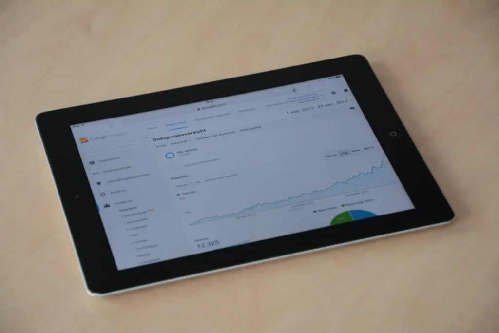 Keyword Ranking Tracker vs Manual Rank Checking